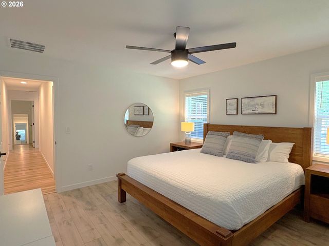 14670 Sw 88TH Ave, Portland, OR 97224