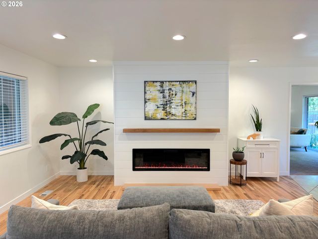 14670 Sw 88TH Ave, Portland, OR 97224