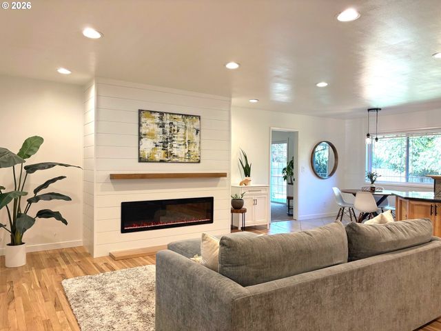 14670 Sw 88TH Ave, Portland, OR 97224