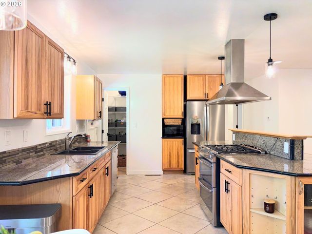 14670 Sw 88TH Ave, Portland, OR 97224