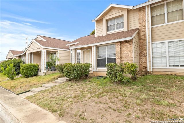 9140 Timber Path Unit 1403, San Antonio, TX 78250