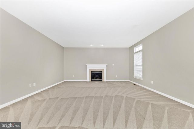 9 FIONA WAY, Brunswick, MD 21758