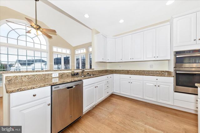 9 FIONA WAY, Brunswick, MD 21758