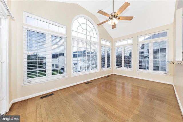 9 FIONA WAY, Brunswick, MD 21758