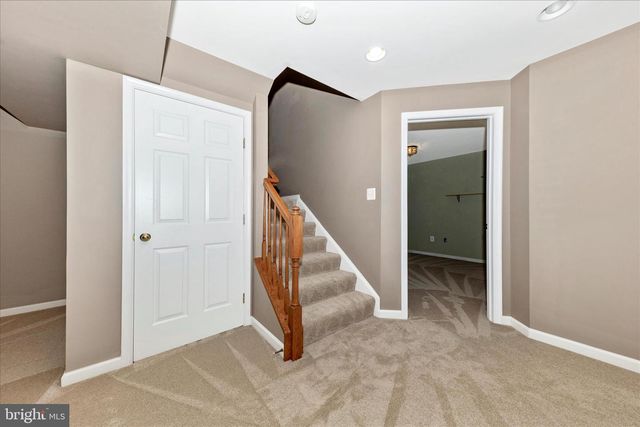 9 FIONA WAY, Brunswick, MD 21758