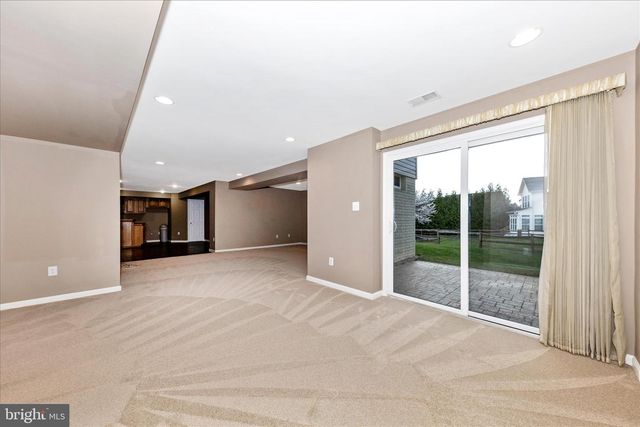 9 FIONA WAY, Brunswick, MD 21758
