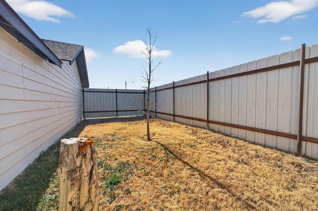 2208 NW 1ST Avenue, Amarillo, TX 79106