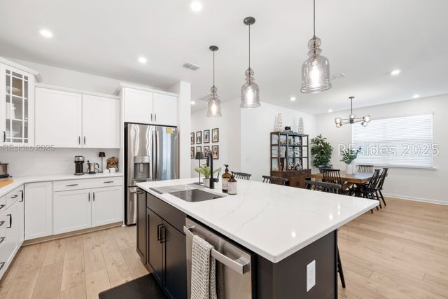 80 Hartwell Rd, Bluffton, SC 29910