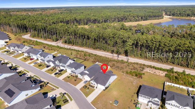 80 Hartwell Rd, Bluffton, SC 29910