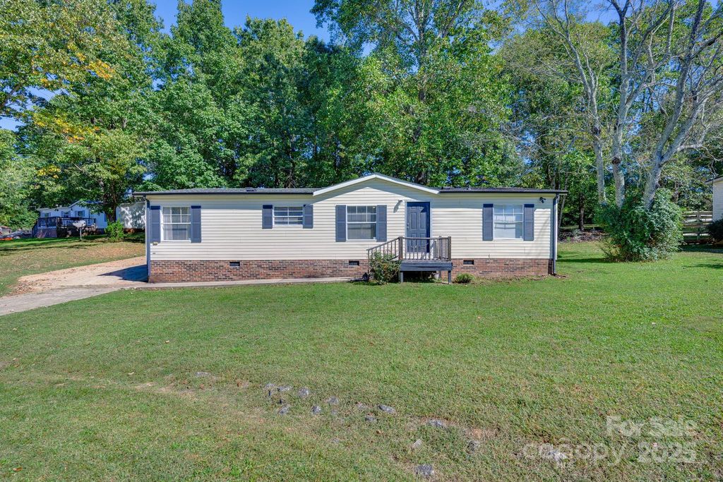 3464 Rock Creek Drive, Newton, NC 28658