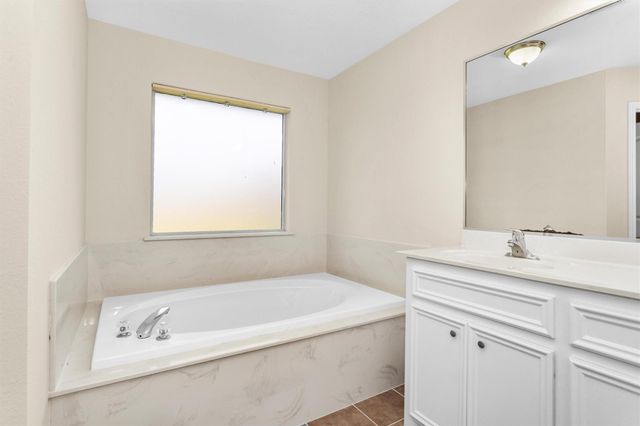 12534 Ridgecrest Drive, Willis, TX 77318