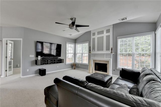 450 Hillingdon Way, Suwanee, GA 30024