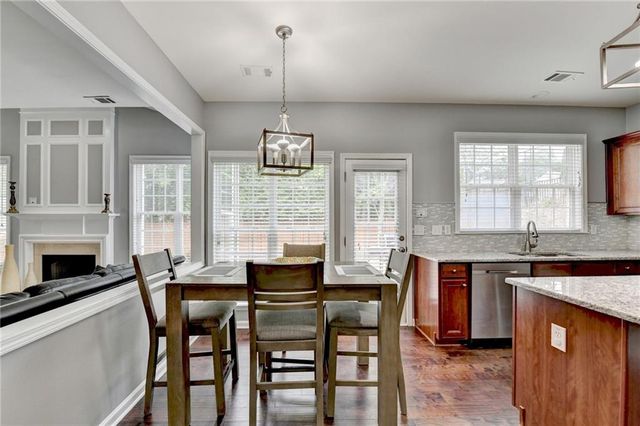 450 Hillingdon Way, Suwanee, GA 30024