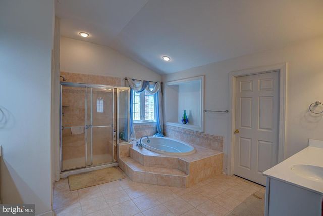 13111 ENGLISH TURN DR, Silver Spring, MD 20904