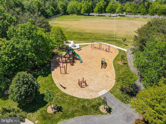 13111 ENGLISH TURN DR, Silver Spring, MD 20904