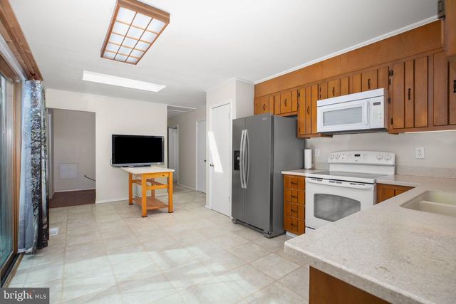 618 HOPE RD, Stafford, VA 22554