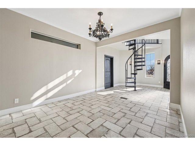 318 Lilac Dr, Lochbuie, CO 80603