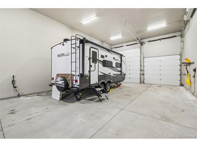 318 Lilac Dr, Lochbuie, CO 80603