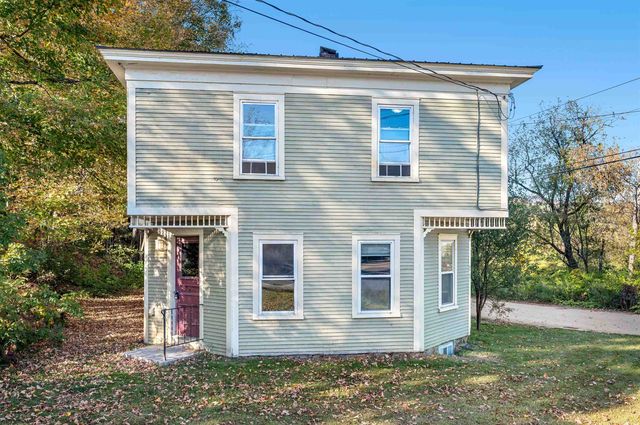 21 River Road W, Johnson, VT 05656