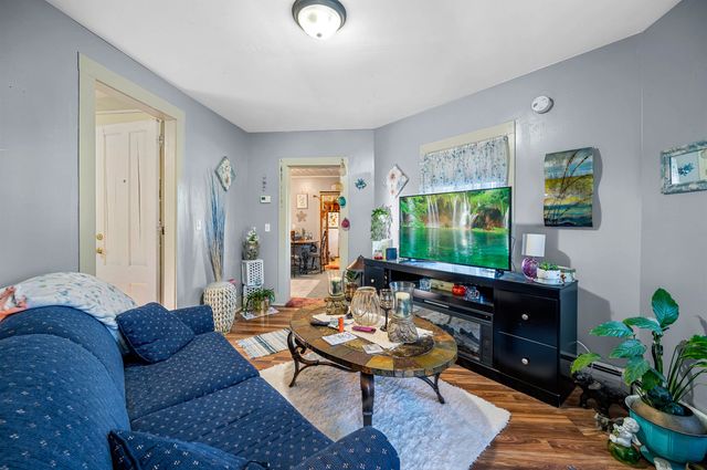 21 River Road W, Johnson, VT 05656