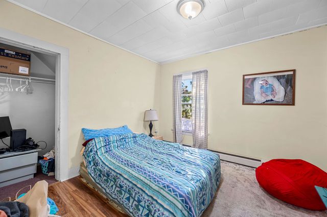 21 River Road W, Johnson, VT 05656