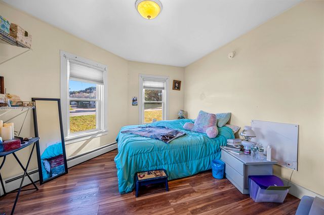 21 River Road W, Johnson, VT 05656