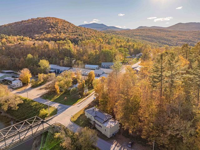 21 River Road W, Johnson, VT 05656