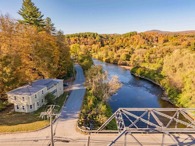 21 River Road W, Johnson, VT 05656
