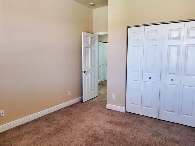 323 Versailles Lane, Vero Beach, FL 32960