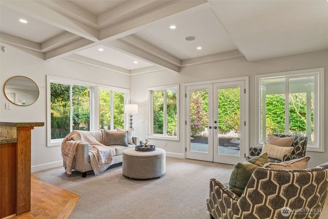 18212 85th Place W, Edmonds, WA 98026