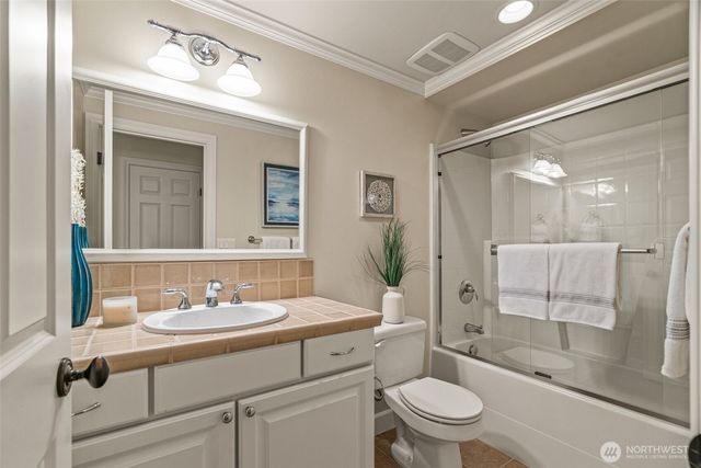 18212 85th Place W, Edmonds, WA 98026