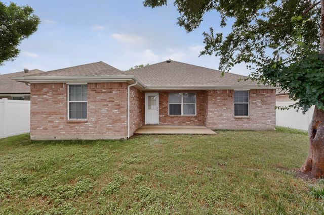 2319 Great Light Drive, Dallas, TX 75228