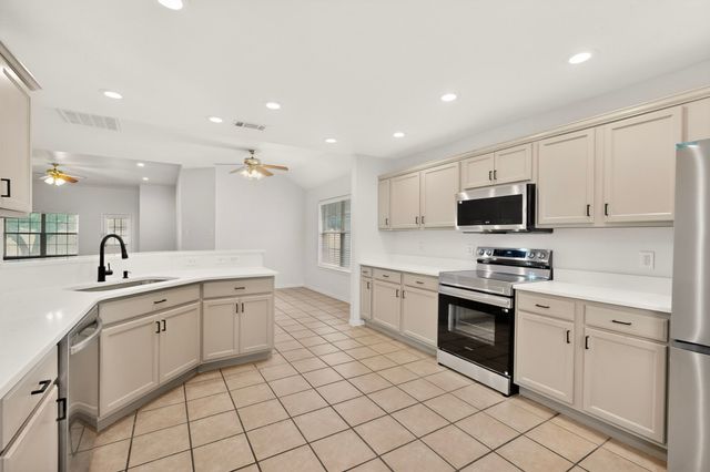 2319 Great Light Drive, Dallas, TX 75228
