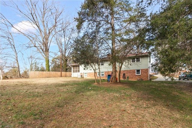 512 Croydon Lane, Winston-salem, NC 27107