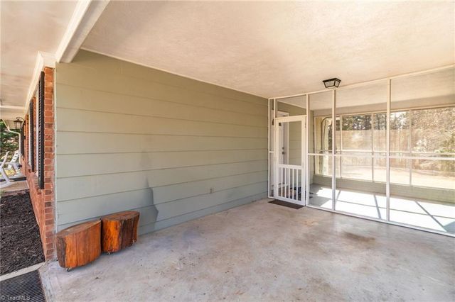 512 Croydon Lane, Winston-salem, NC 27107