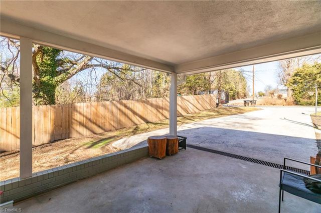 512 Croydon Lane, Winston-salem, NC 27107