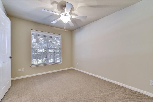 7685 Northcross DR 221, Austin, TX 78757
