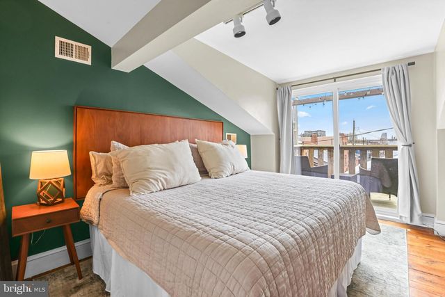 1811 GOUGH ST, Baltimore, MD 21231