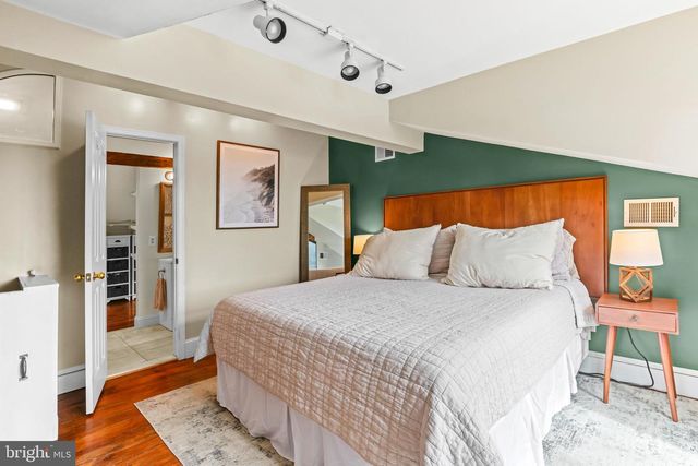 1811 GOUGH ST, Baltimore, MD 21231