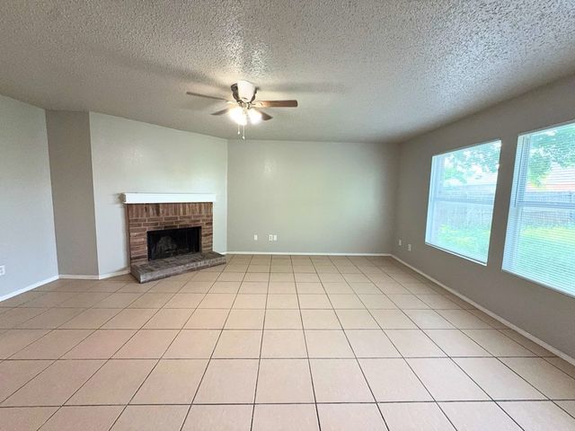 3952 Golden Horn Lane, Fort Worth, TX 76123