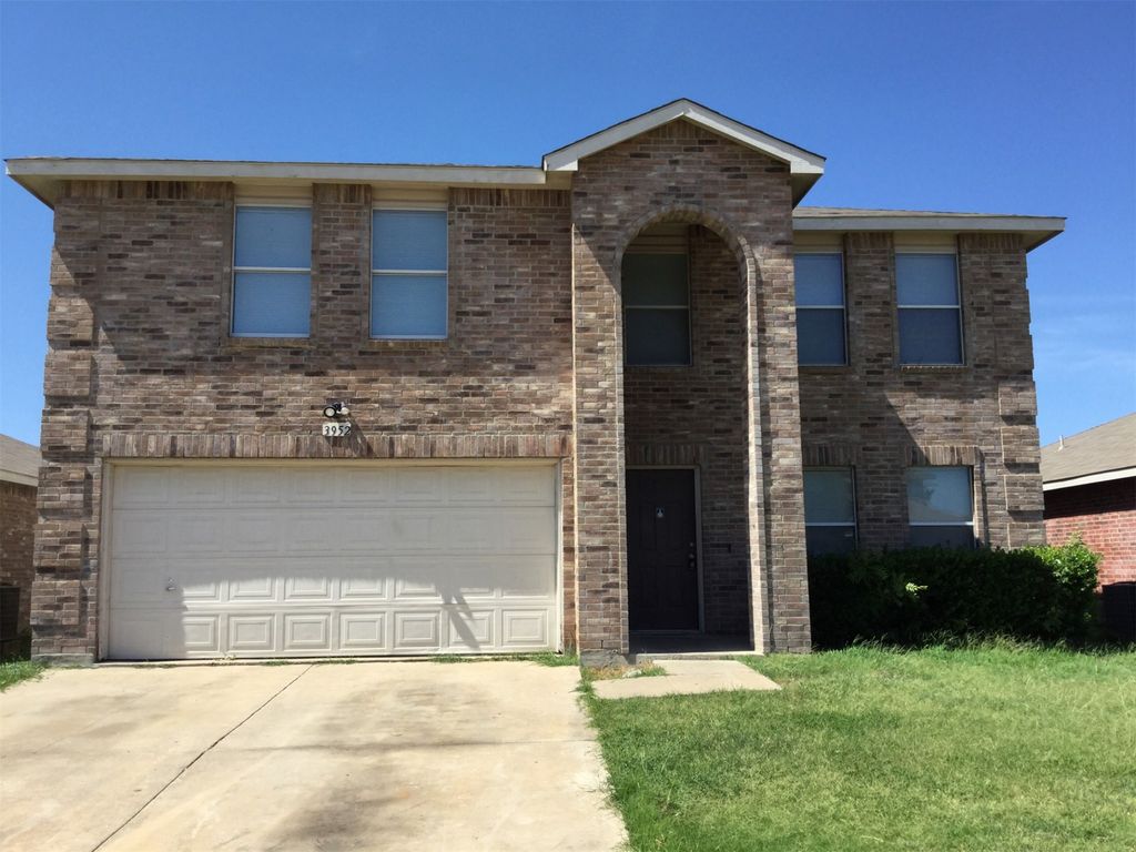 3952 Golden Horn Lane, Fort Worth, TX 76123
