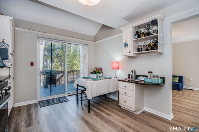 284 Castlewood Drive 284, Bloomfield, CT 06002