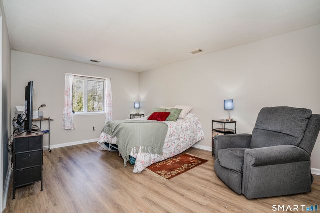 284 Castlewood Drive 284, Bloomfield, CT 06002