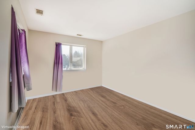 284 Castlewood Drive 284, Bloomfield, CT 06002