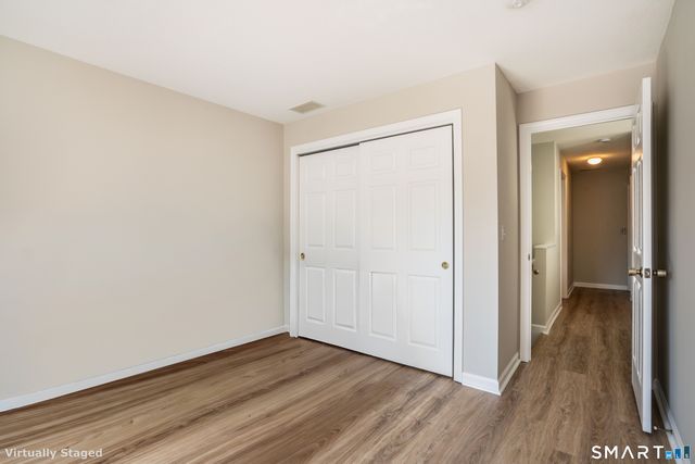 284 Castlewood Drive 284, Bloomfield, CT 06002