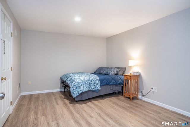 284 Castlewood Drive 284, Bloomfield, CT 06002