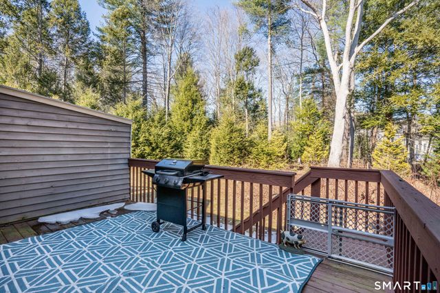 284 Castlewood Drive 284, Bloomfield, CT 06002