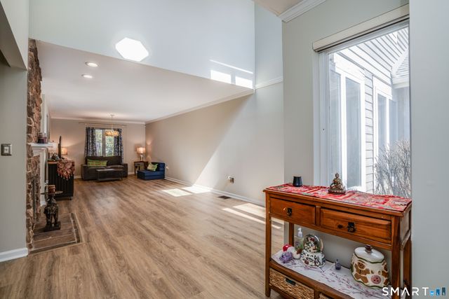 284 Castlewood Drive 284, Bloomfield, CT 06002