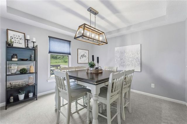 203 W Foxwood Drive, Raymore, MO 64083