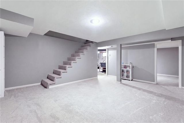 203 W Foxwood Drive, Raymore, MO 64083